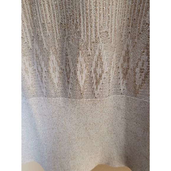 WHBM Cold Shoulder Sweater - Picture 3 of 7